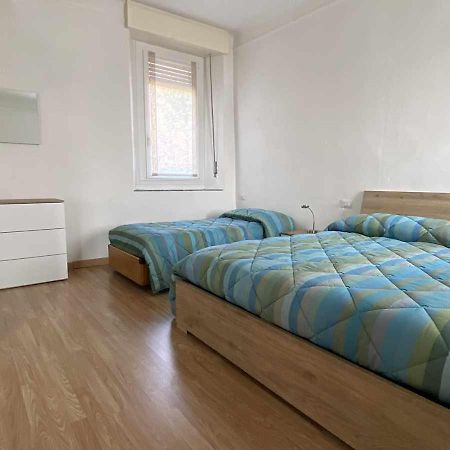 Bosisio Parini Casa Vacanza Amelia מראה חיצוני תמונה