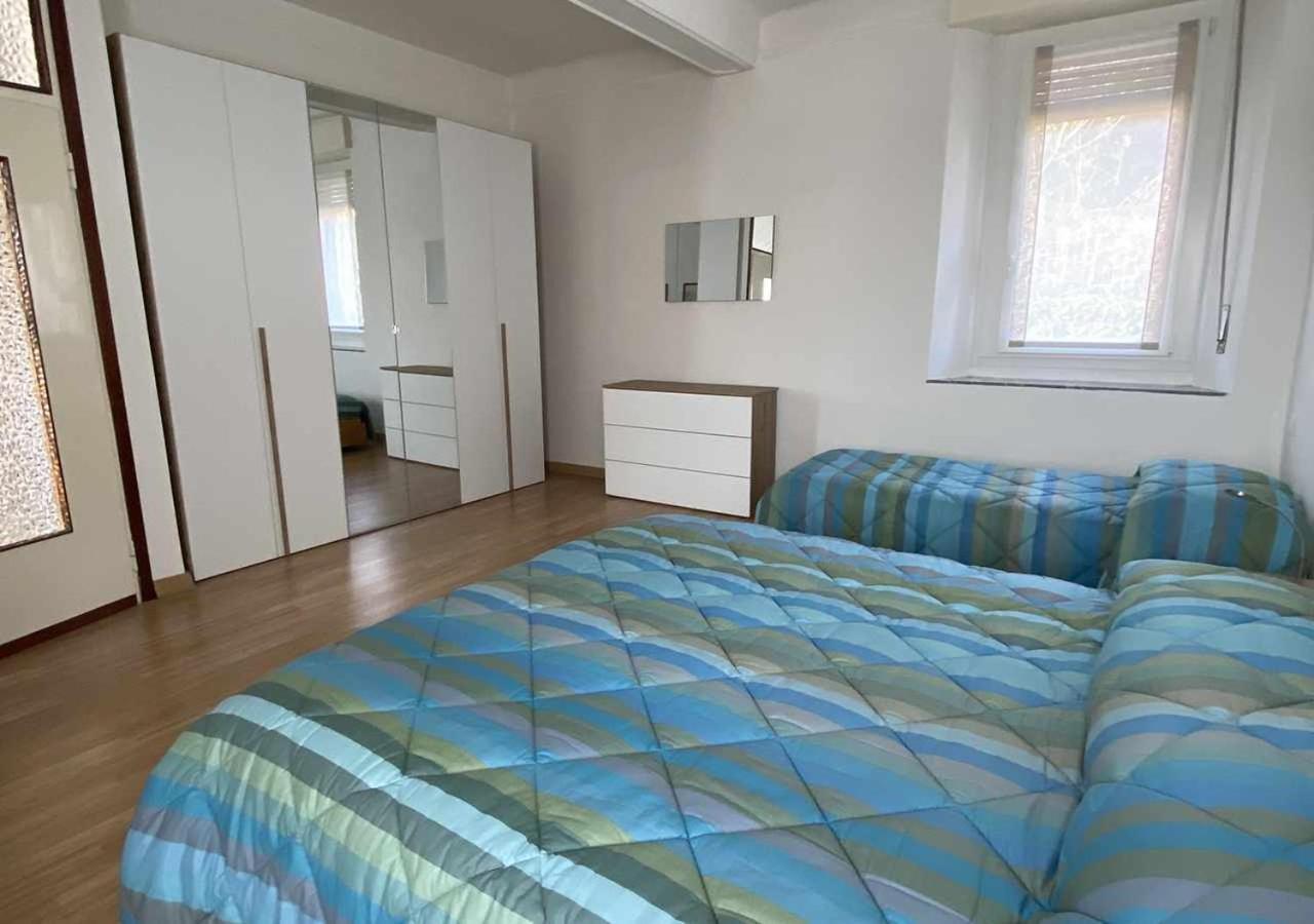 Bosisio Parini Casa Vacanza Amelia מראה חיצוני תמונה